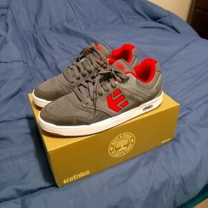 Etnies Men's sz 11